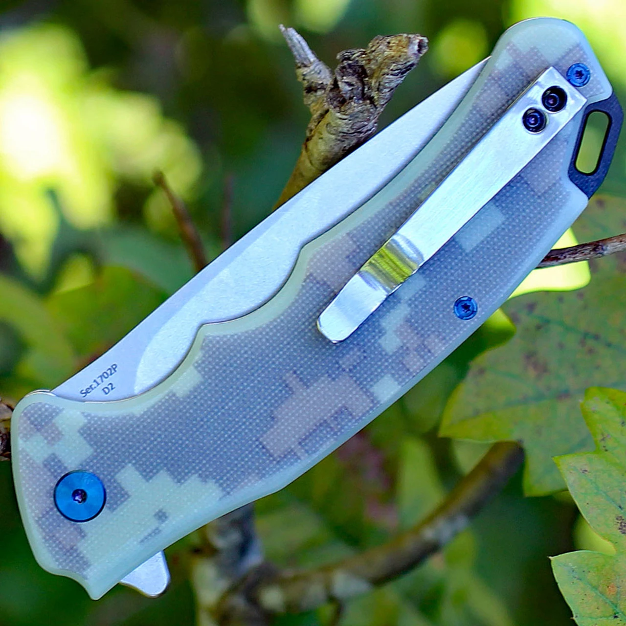 Artisan Cutlery Artisan Tradition ATZ1702PCG, 3.94" D2 Plain Blade, Camo G-10 Handle 4 Artisan Cutlery Artisan Tradition ATZ1702PCG, 3.94" D2 Plain Blade, Camo G-10 Handle - Image 4