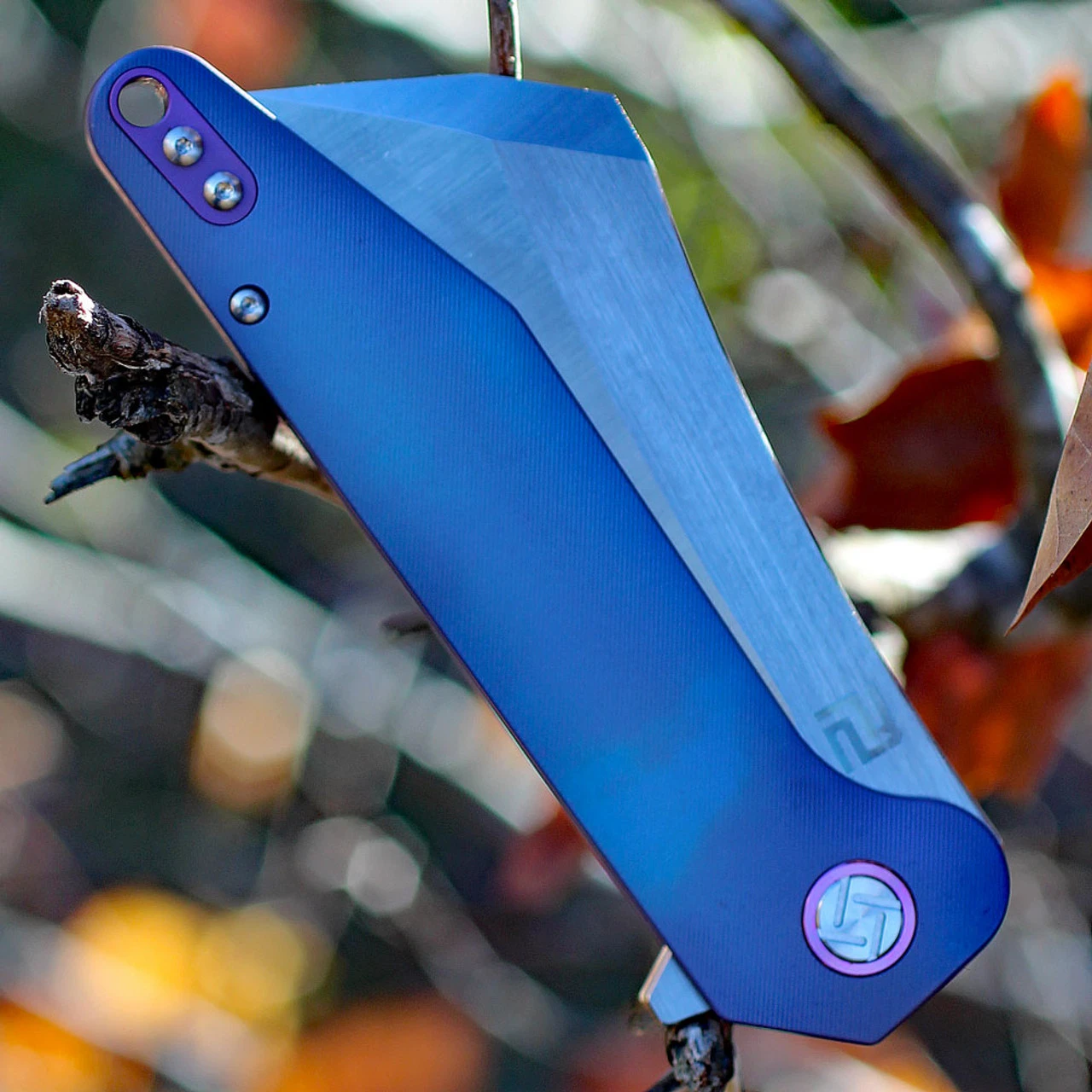 Artisan Cutlery Artisan Osprey ATZ1803GBUS, 3.74" S35VN Plain Blade, Blue TC4 Titanium Handle 3 Artisan Cutlery Artisan Osprey ATZ1803GBUS, 3.74" S35VN Plain Blade, Blue TC4 Titanium Handle - Image 3