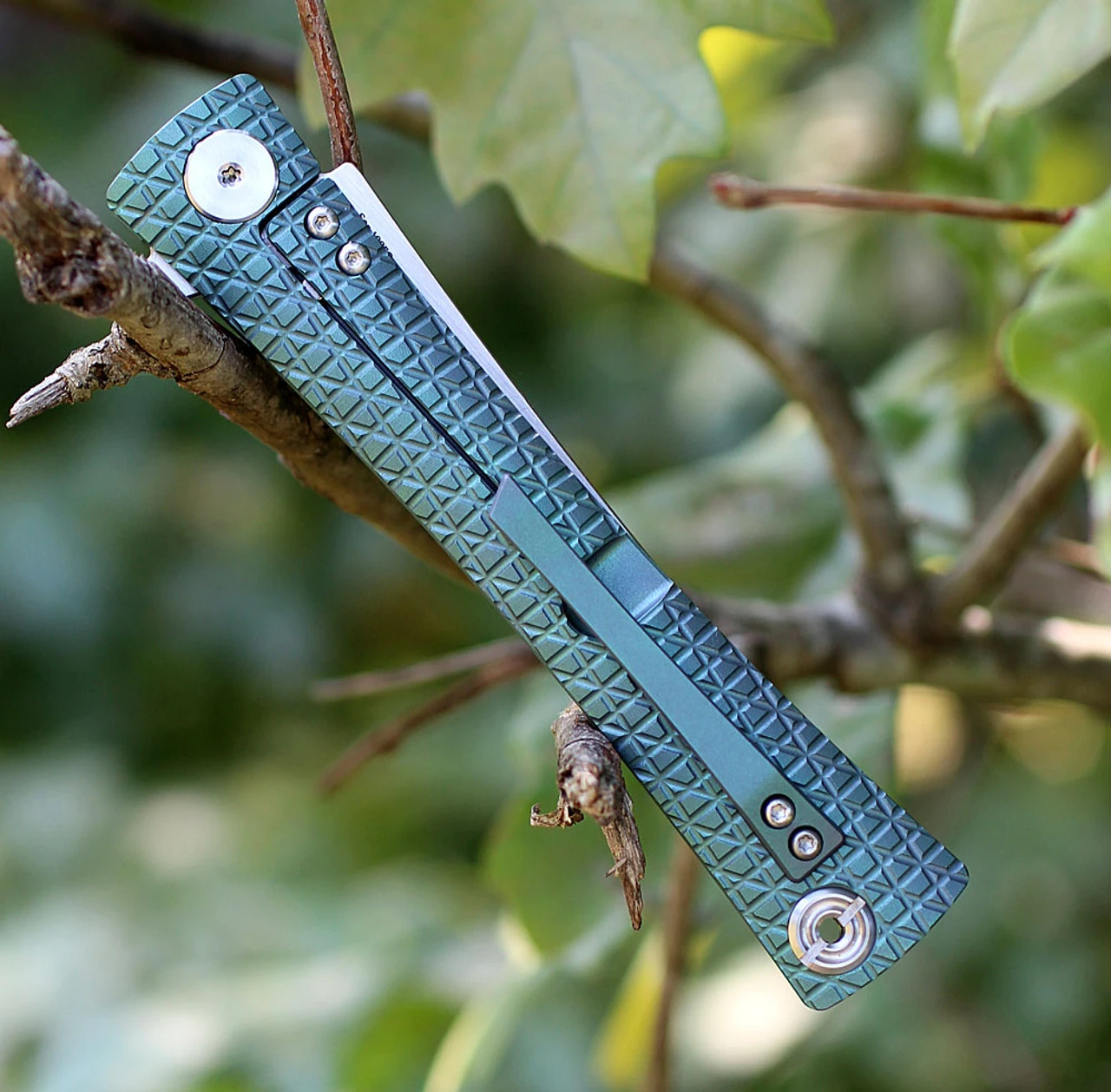 Artisan Cutlery Artisan ATZ1805GGNS S Waistline, 4" S35VN Plain Blade, Green Titanium Handle 3 Artisan Cutlery Artisan ATZ1805GGNS S Waistline, 4" S35VN Plain Blade, Green Titanium Handle - Image 3