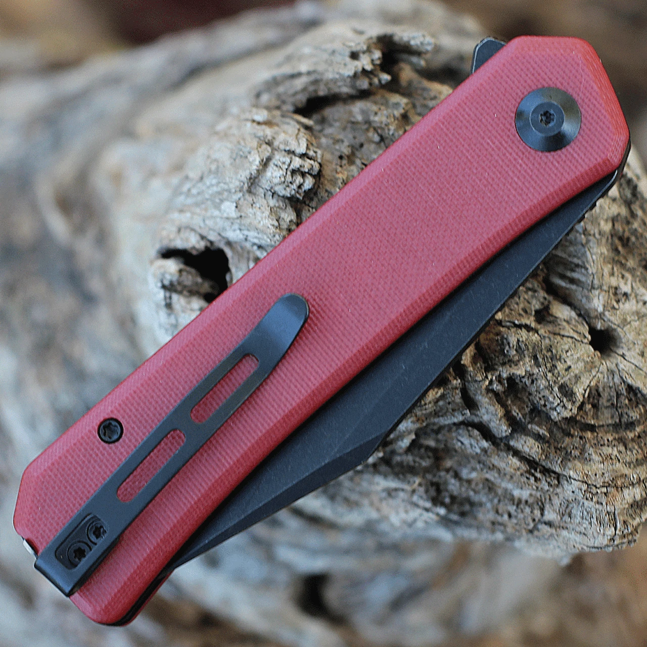 CIVIVI Knives CIVIVI Relic-Burgundy G10 (3.48" BW Nitro-V) C20077B-2 4 CIVIVI Knives CIVIVI Relic-Burgundy G10 (3.48" BW Nitro-V) C20077B-2 - Image 4